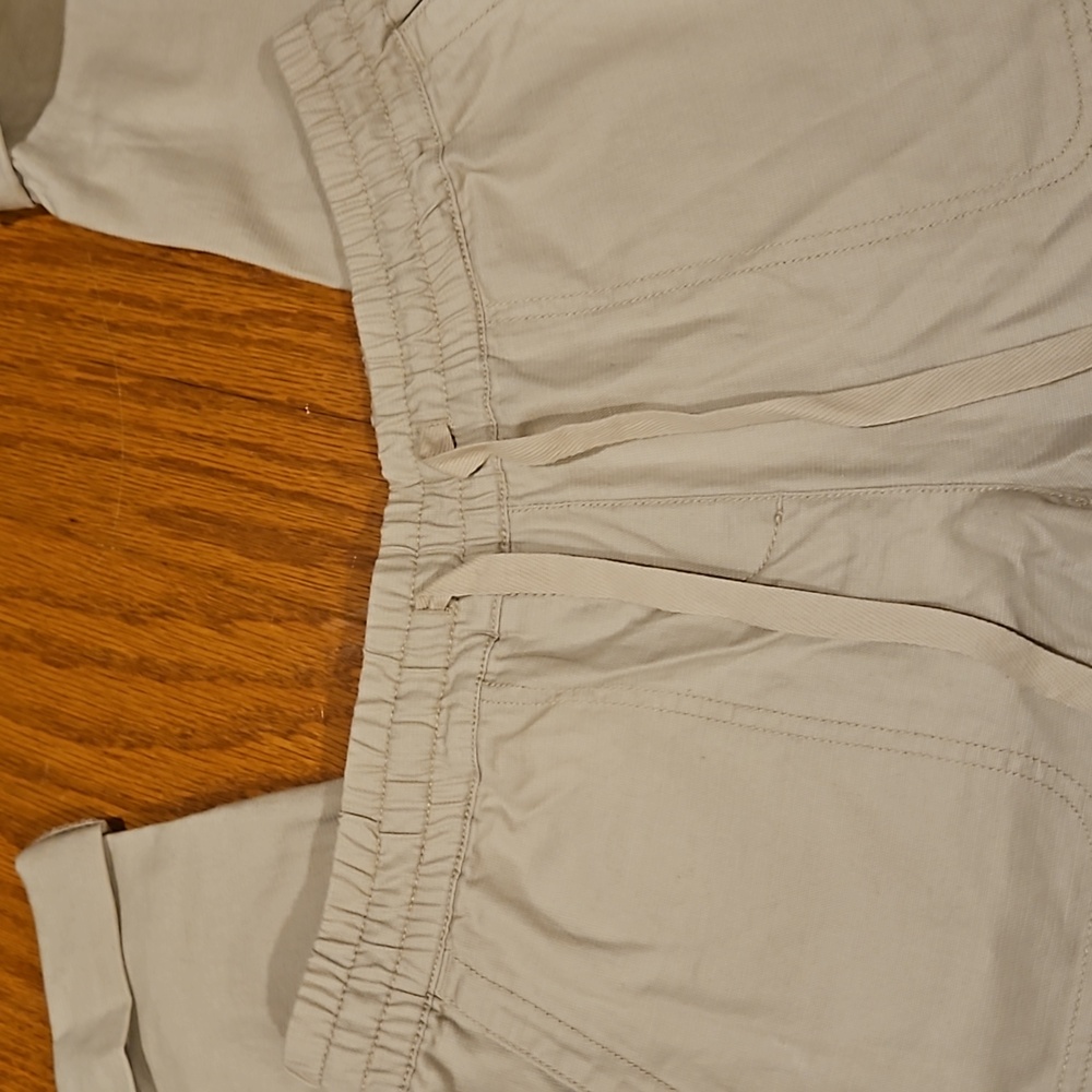 NWT - LOFT Khaki Cropped Pants - Picture 2 of 7